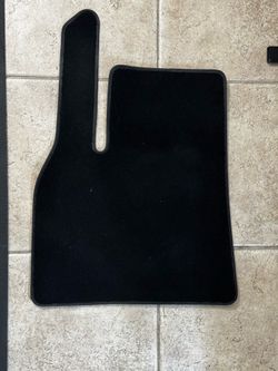 TESLA Model Y Carpet Interior Mats