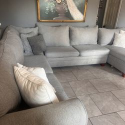 Sectional Grey Couch 