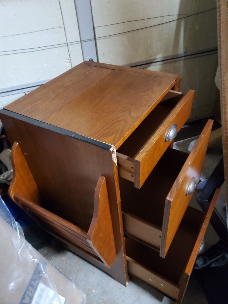 HEAVY SPACE SAVING DESK W/MAGAZINE RACK/3 DRAWERS/FOLD UP TOP ORGANIZER & FOLD UP & DOWN DESK TOP