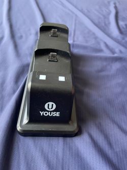 YOUSE PS4 Dual Controller Charging Station