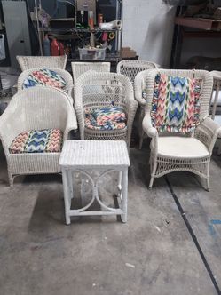White wicker set