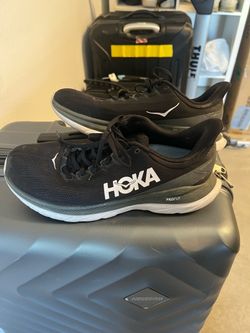 Hoke mens size 10