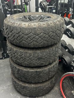 Chevy Silverado 2020 tires