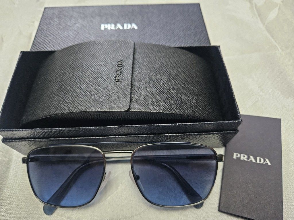 Prada Sunglasses – Timeless Luxury & Style
