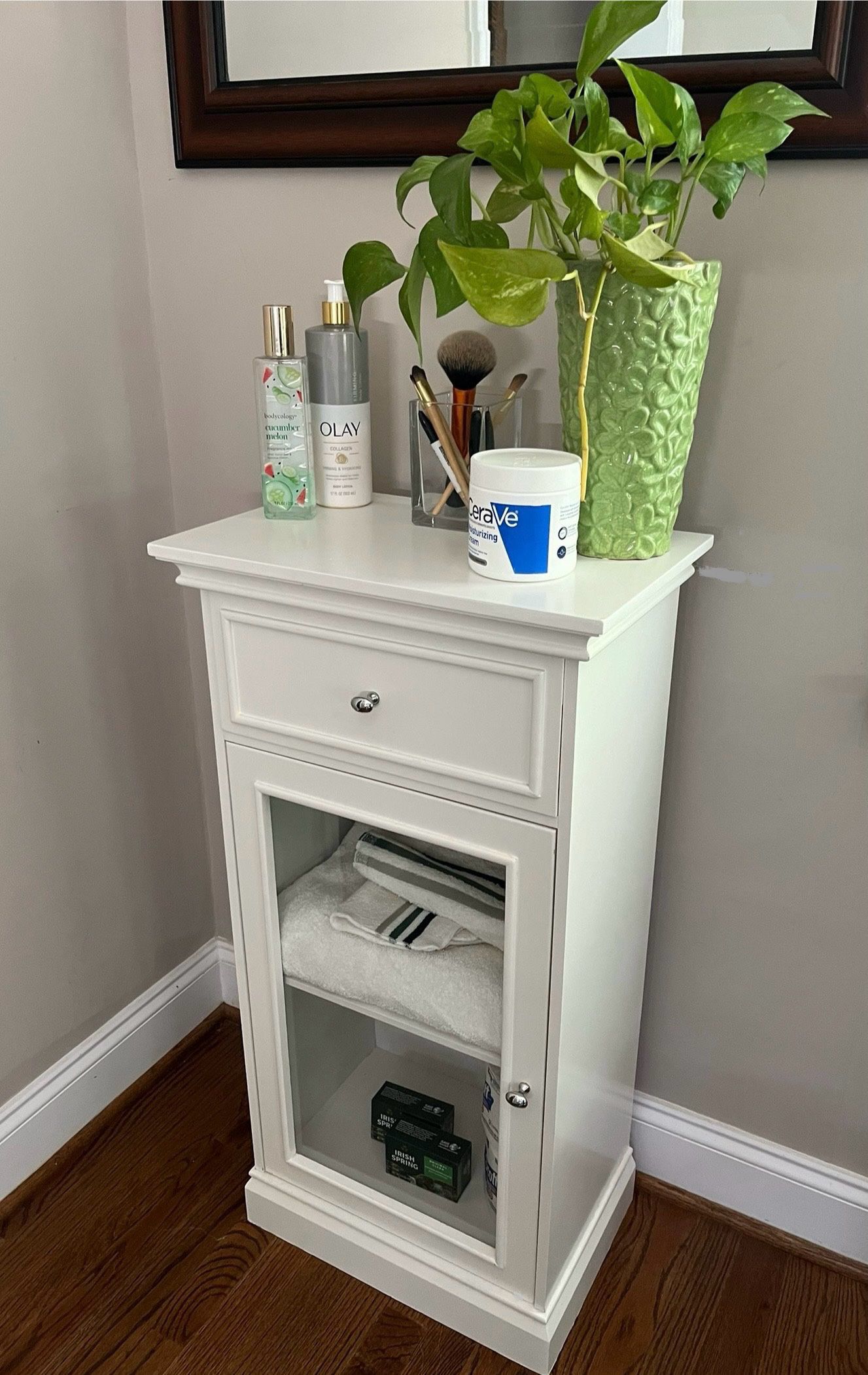 Charming Accent Table / Cabinet / Stand with Drawer and Two Shelves