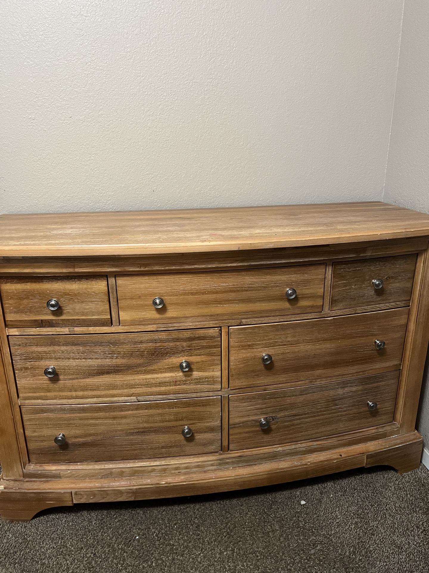 Wood 7-Drawer Dresser