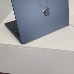 Apple Macbook Air M2 (pre Owned) - 90 Days Warranty - Best Deal In Town