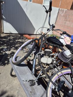 Motorized Bicycle with Gas Engine