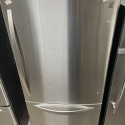 Fridge Kenmore Bottom Freezer