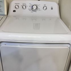 Dryer/ Great Condition/GE