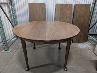 Classic Round Hardwood Extension Dining Table with Leaves