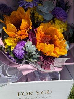 Flower arrangement