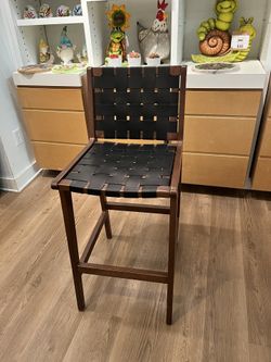 LUE BONA Black Leather Wooden Bar Stool 38in“H x 17in”W x 21in”L