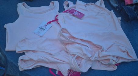 New 4 girls leotards size 10
