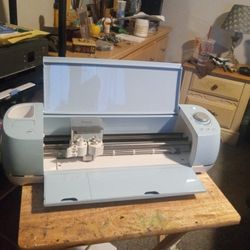 Cricut Explorer 2
