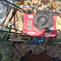 Hyper Tough 20inch Push Lawnmower.  