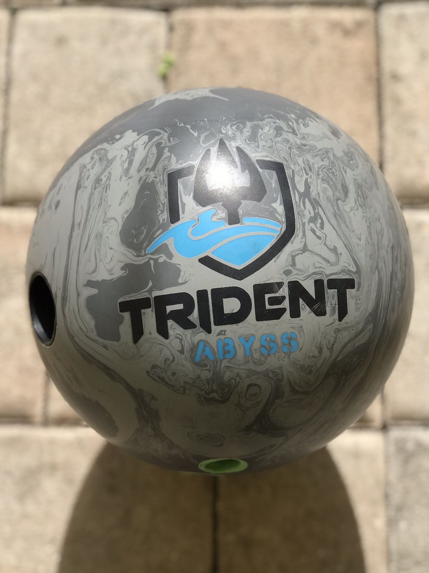 Motiv Trident Abyss
