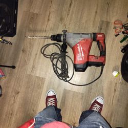 Milwaukee SDS Max Rotary Hammer