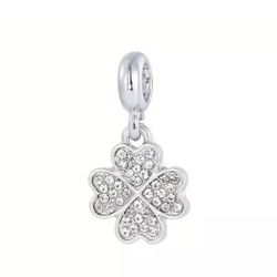 x1 Rhinestone Studded Four-leaf Clover Pendant/Charm New