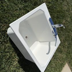 Utility Sink With Moen Faucet 