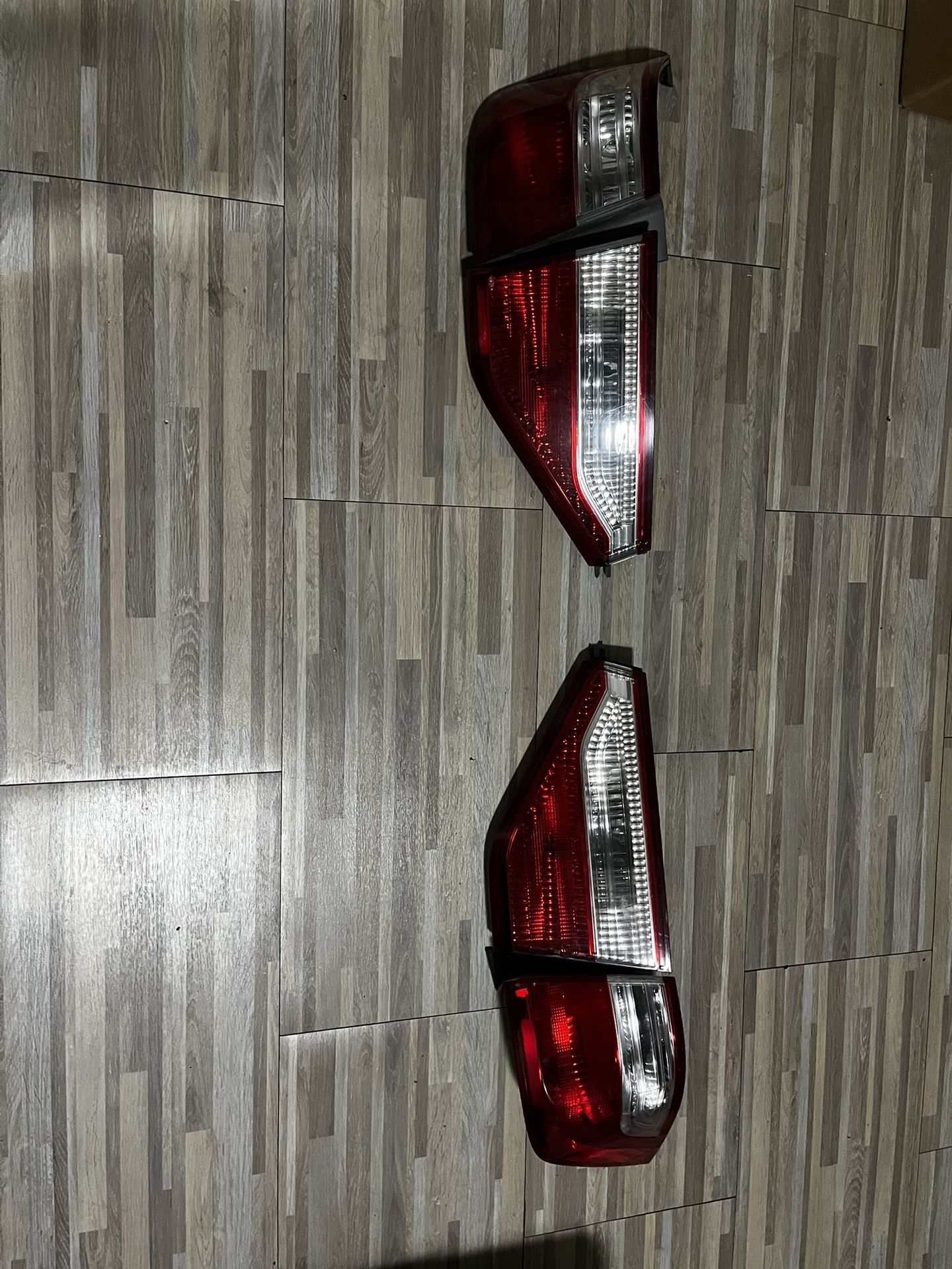 Honda Odyssey Tail Lights 