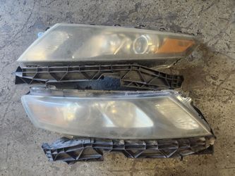 Honda Crosstour Headlights