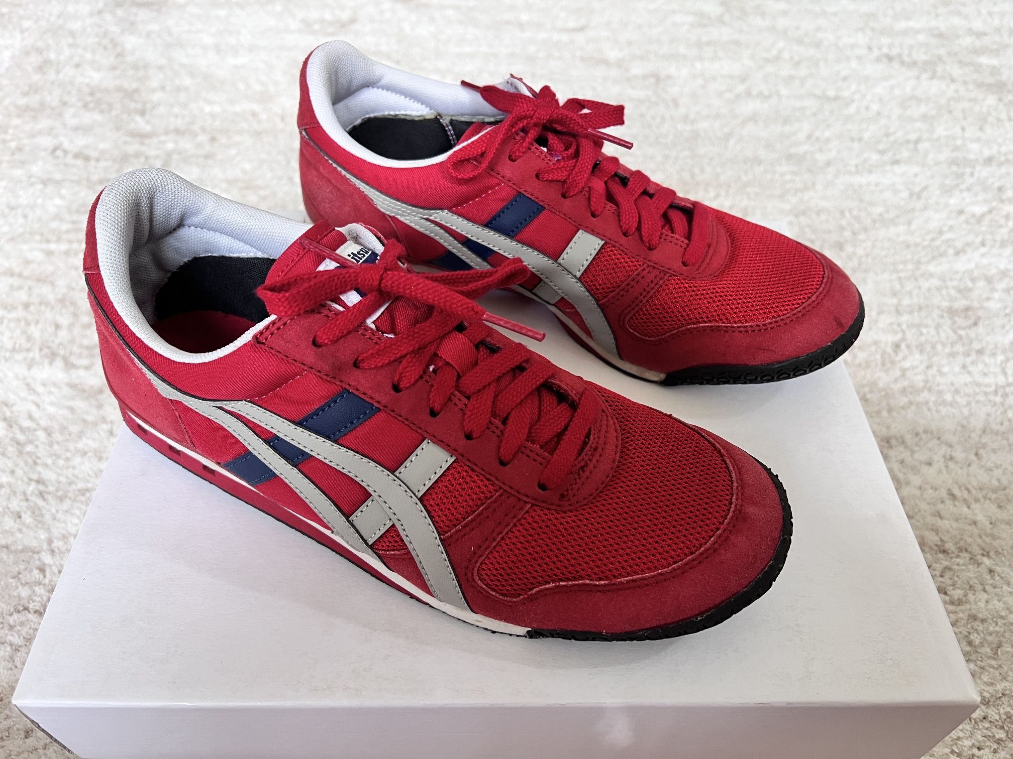 Onitsuka Tiger Ultimate 81 Sneakers Men's Red HN201