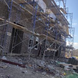 received a package from Amazon (Ipsy) today for  Maria Garcia Terron. Does anyone know her? The package clearly has my address. Hoping she lives nearb