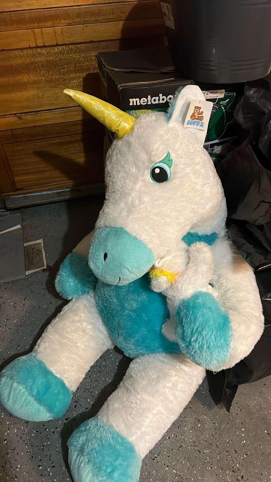 Huge Unicorn Doll,brand New Still Have Sticker