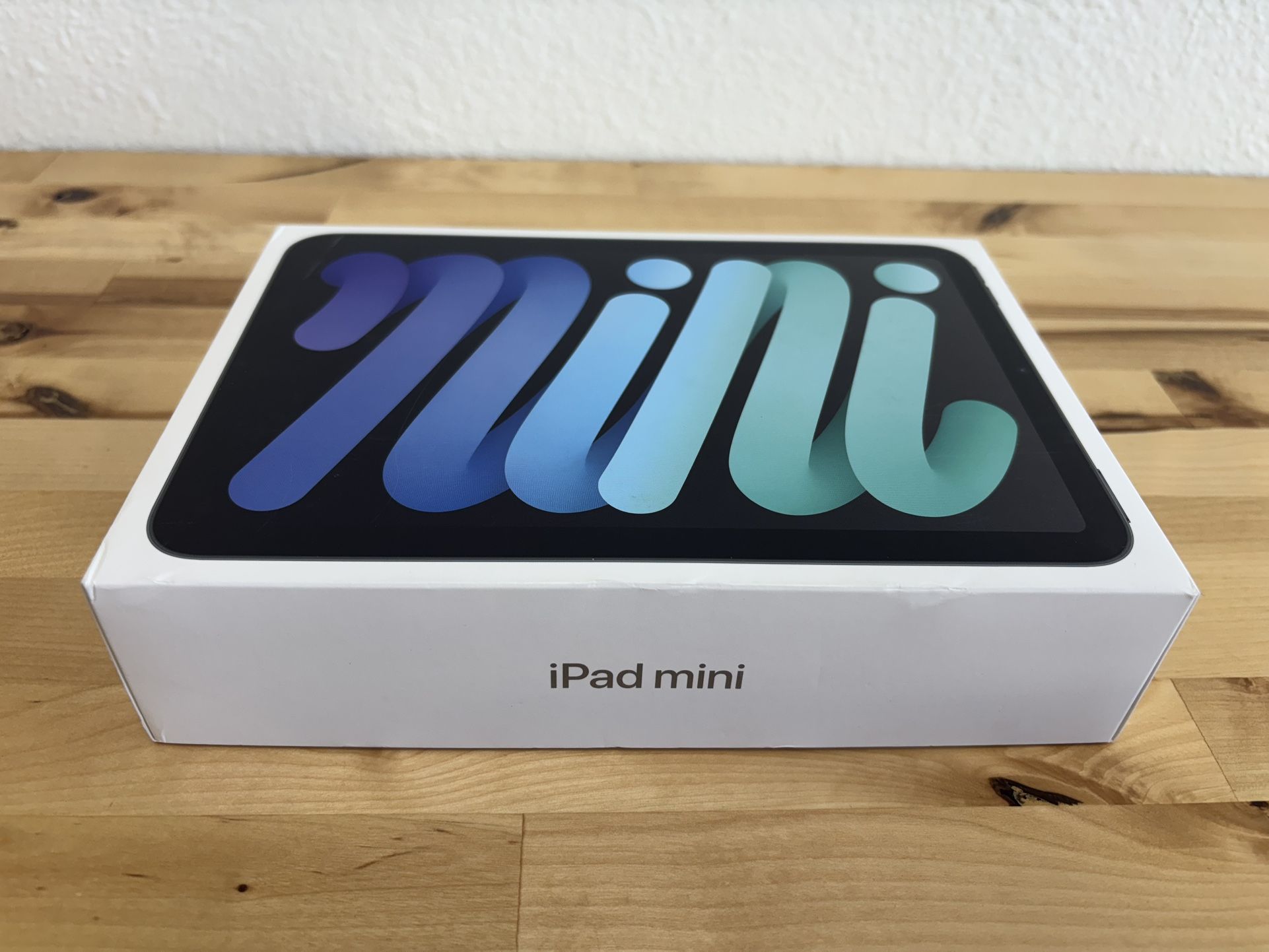 Brand New Sealed iPad Mini 17 Pro 128GB WiFi Space Gray.  