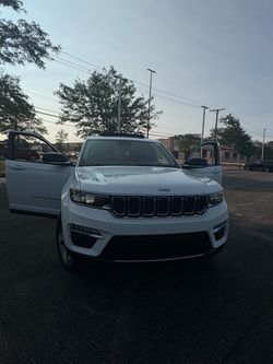 2022 Jeep Grand Cherokee