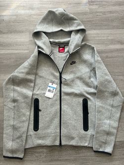 Grey Nike tech