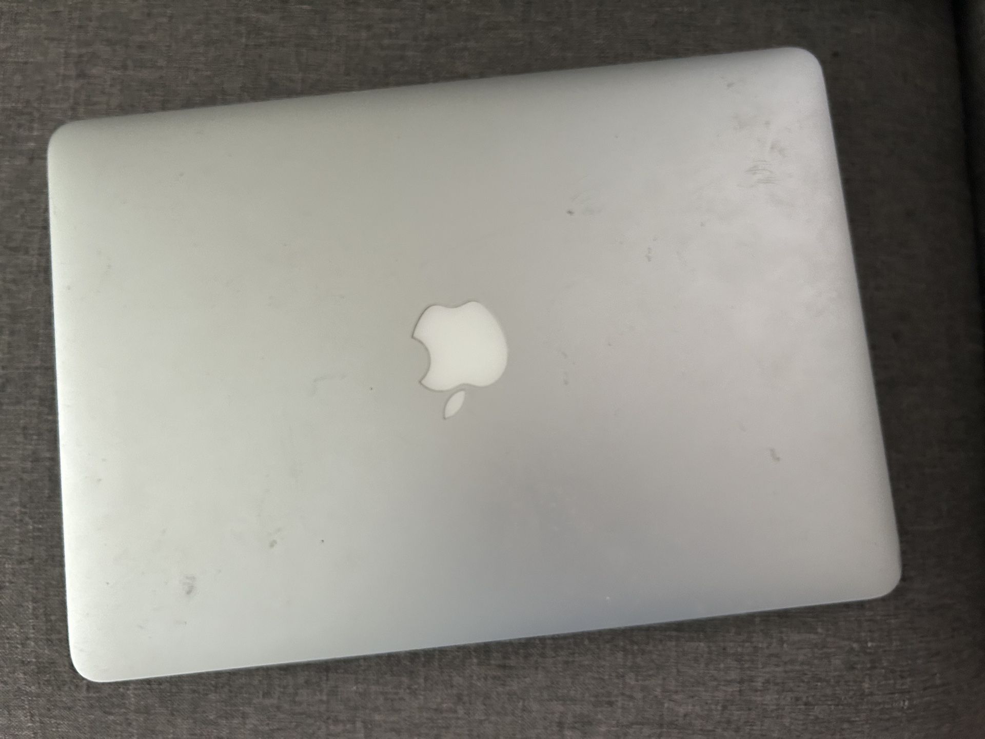Macbook A1708