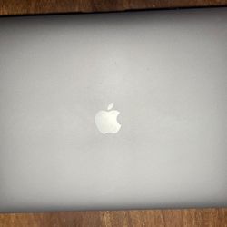 MacBook Pro 15” 2019