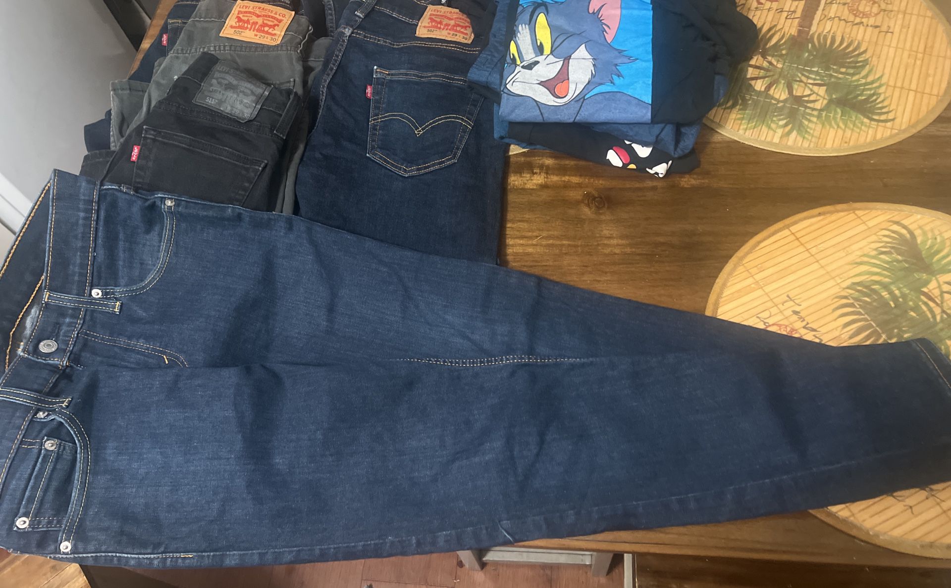Levi's for Sale in Bakersfield, CA - OfferUp