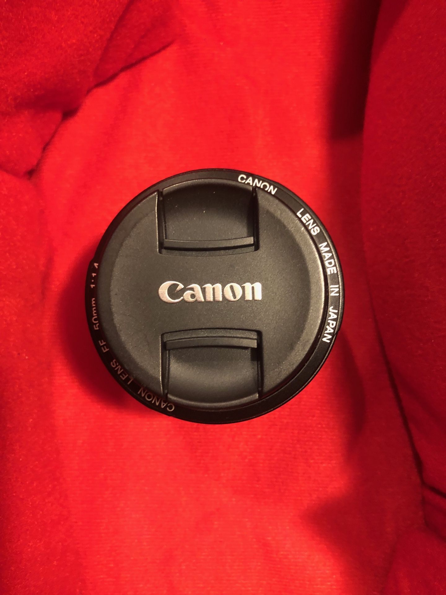 Canon EF 50mm f/1.4 USM AF Lens