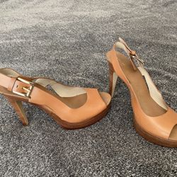 Tan Leather Sandals. Size 8 
