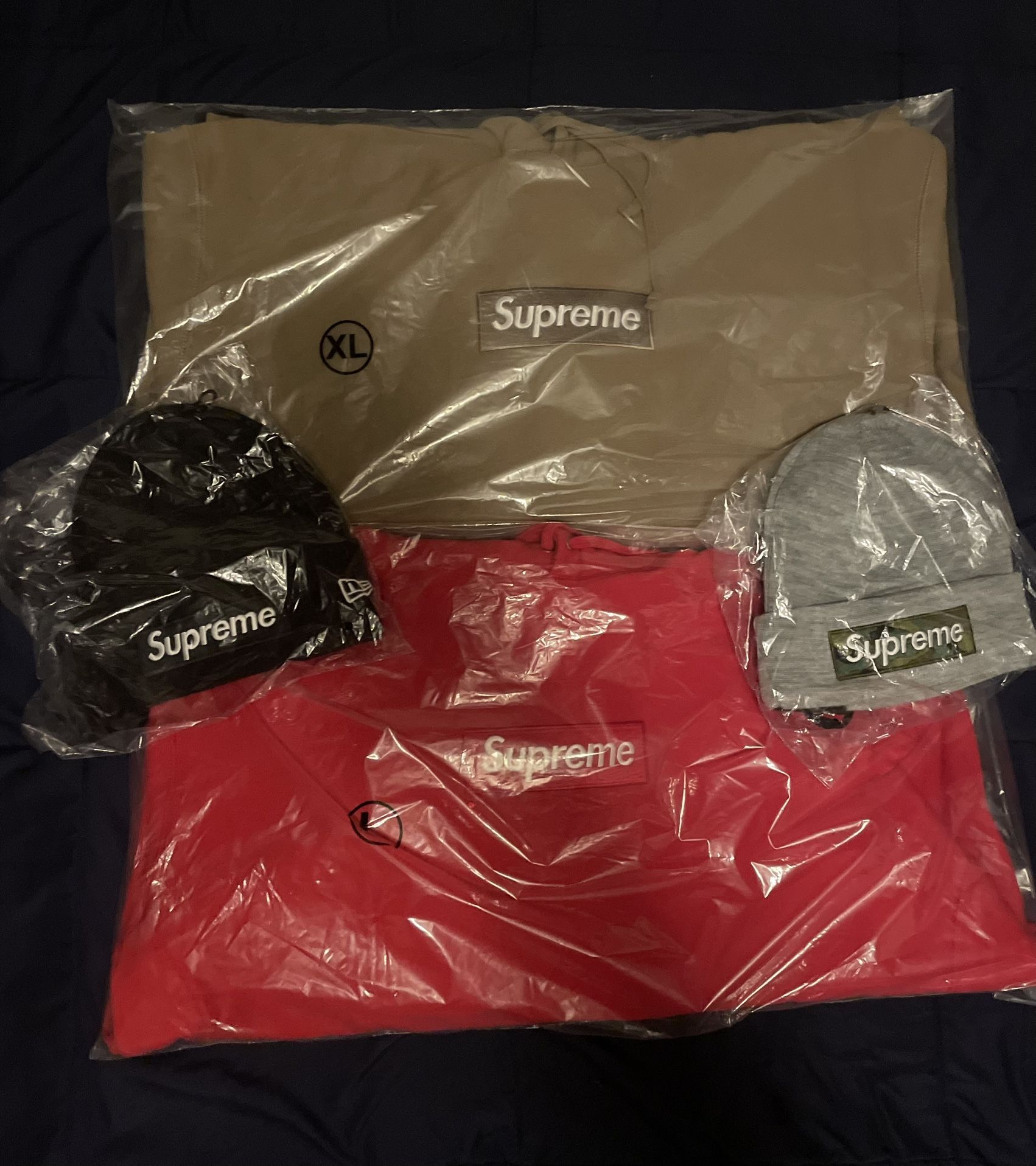 Supreme Box Logos 