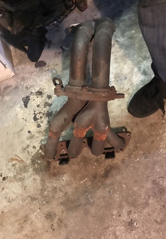 Honda Civic d16y8 exhaust manifold