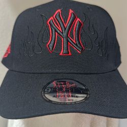 NYY Snap With Flames 