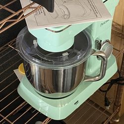 Title: Mint Green Peicual Stand Mixer – Stainless Steel Bowl + Splash Guard