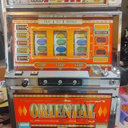 Casino Machine With Coins And Works Well