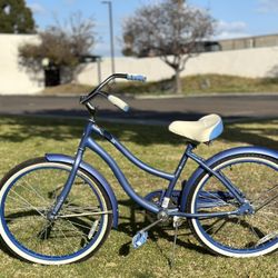 Huffy 24” Cranbrook Girls Cruiser Bike