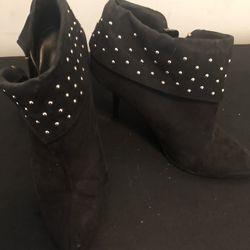 Women’s Nine West Booties