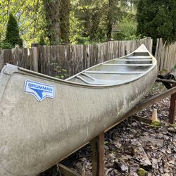Grumman 17 Foot Aluminum Canoe