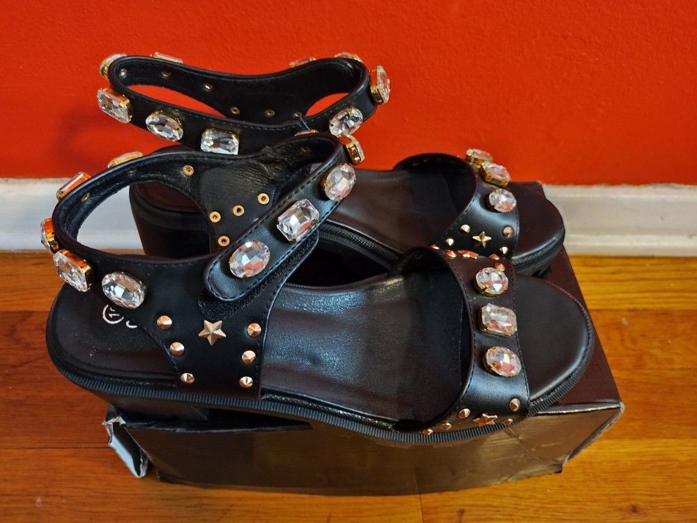 New Shoes / Sandals.... CHECK OUT MY PAGE FOR MORE ITEMS