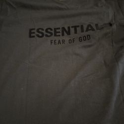 Essential Shirt