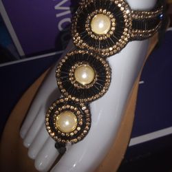 Woman Sandle Brown Bead circle Thong SZ 8