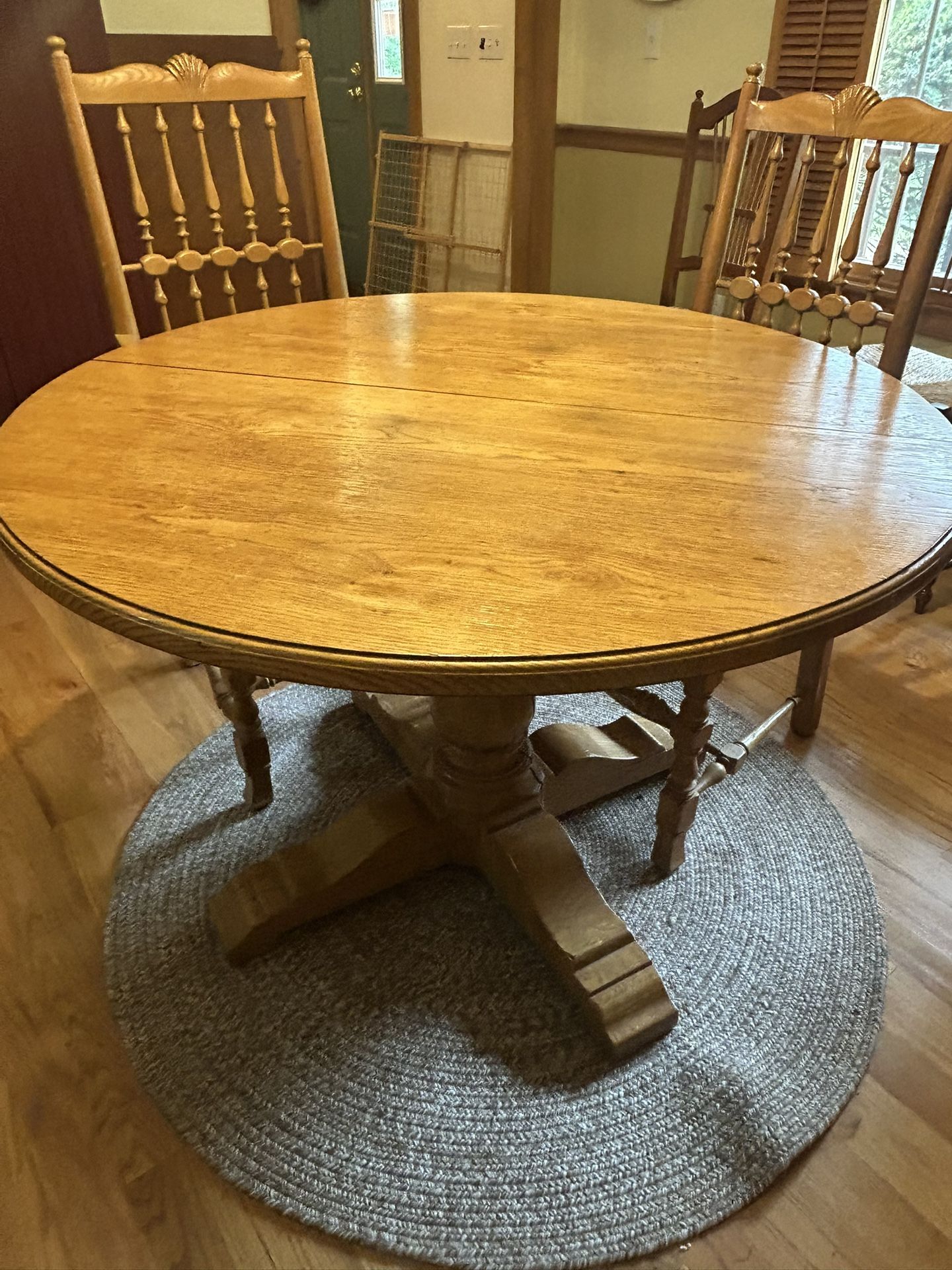 Kitchen Table And Chairs