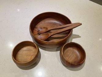 Kamani Wood Bowls Set